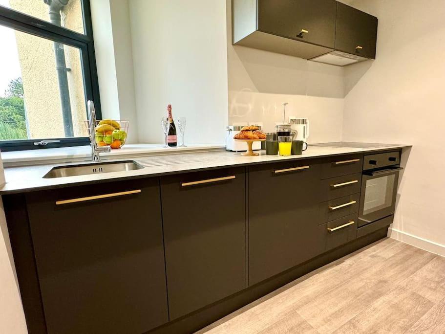 Massive 3 Bedroom - Ground Floor - Near The Beach! Bournemouth Ngoại thất bức ảnh