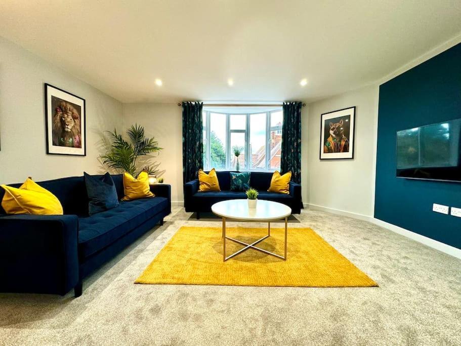 Massive 3 Bedroom - Ground Floor - Near The Beach! Bournemouth Ngoại thất bức ảnh