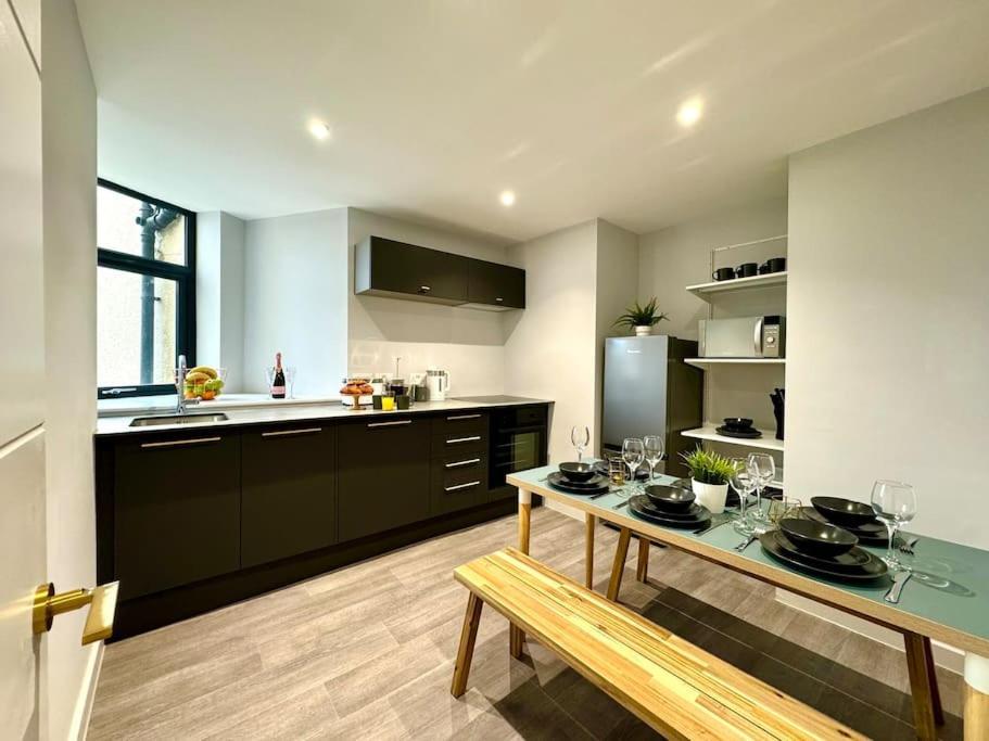 Massive 3 Bedroom - Ground Floor - Near The Beach! Bournemouth Ngoại thất bức ảnh