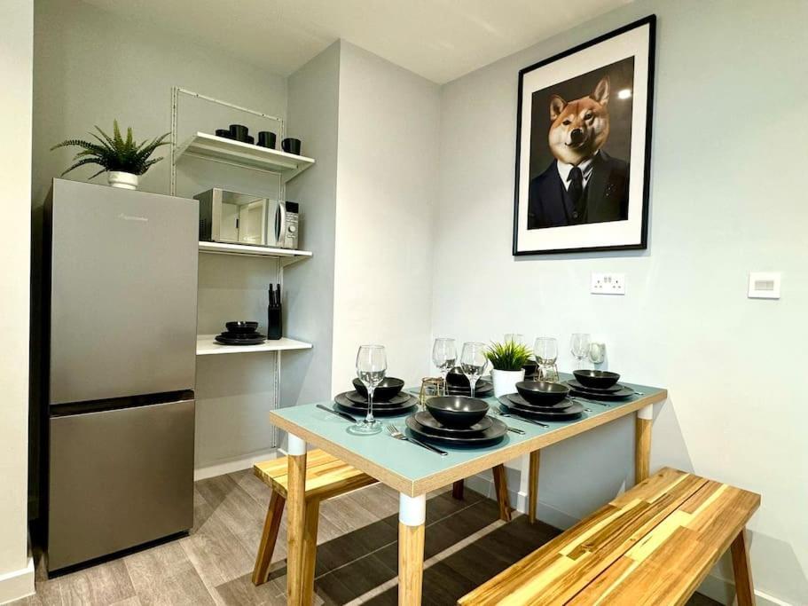 Massive 3 Bedroom - Ground Floor - Near The Beach! Bournemouth Ngoại thất bức ảnh