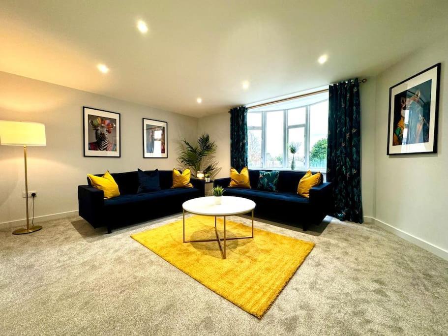 Massive 3 Bedroom - Ground Floor - Near The Beach! Bournemouth Ngoại thất bức ảnh